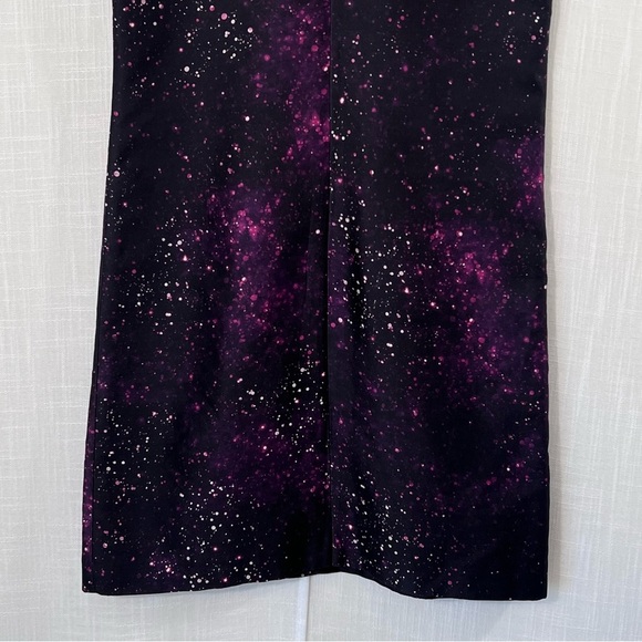 Club Monaco Black Ophelia Galaxy Space Print Silk Shift Dress Size 00 - Picture 13 of 16